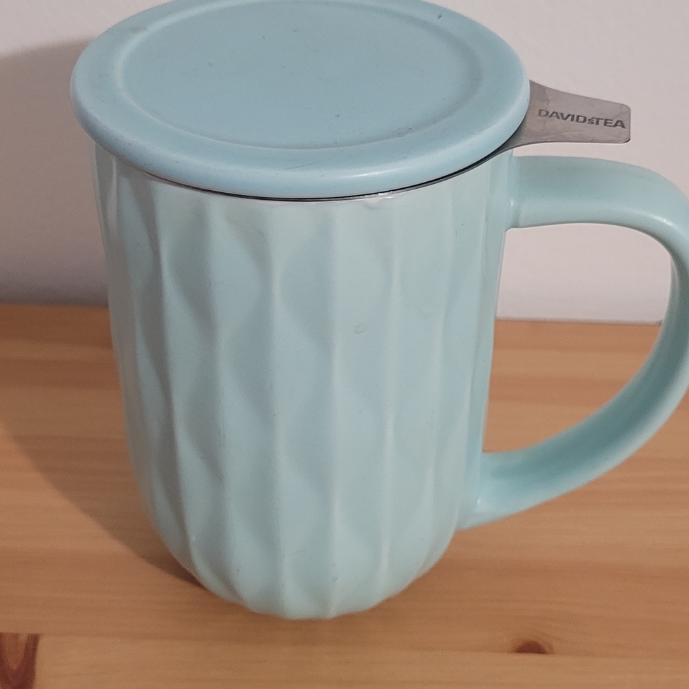 David's Tea Light Blue Mug with Lid